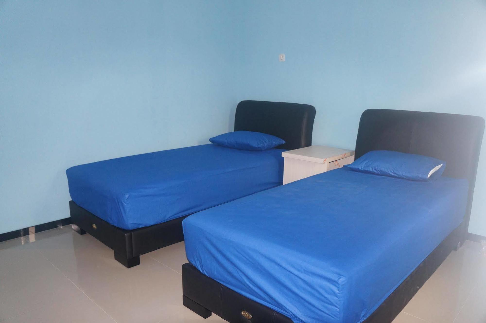 מאלאנג Budget Guest House Tunas Mandiri Jaya מראה חיצוני תמונה